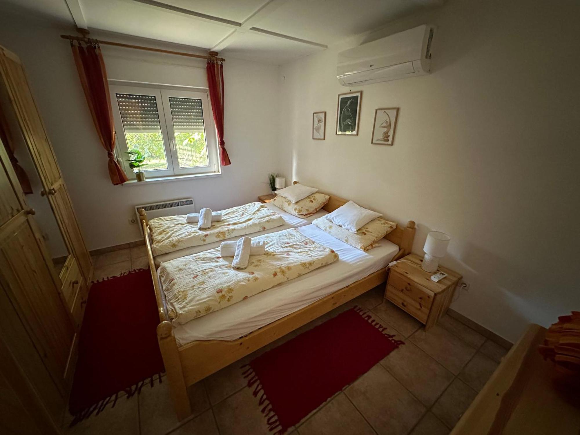 Regina Ranch Hotell Igal Exteriör bild